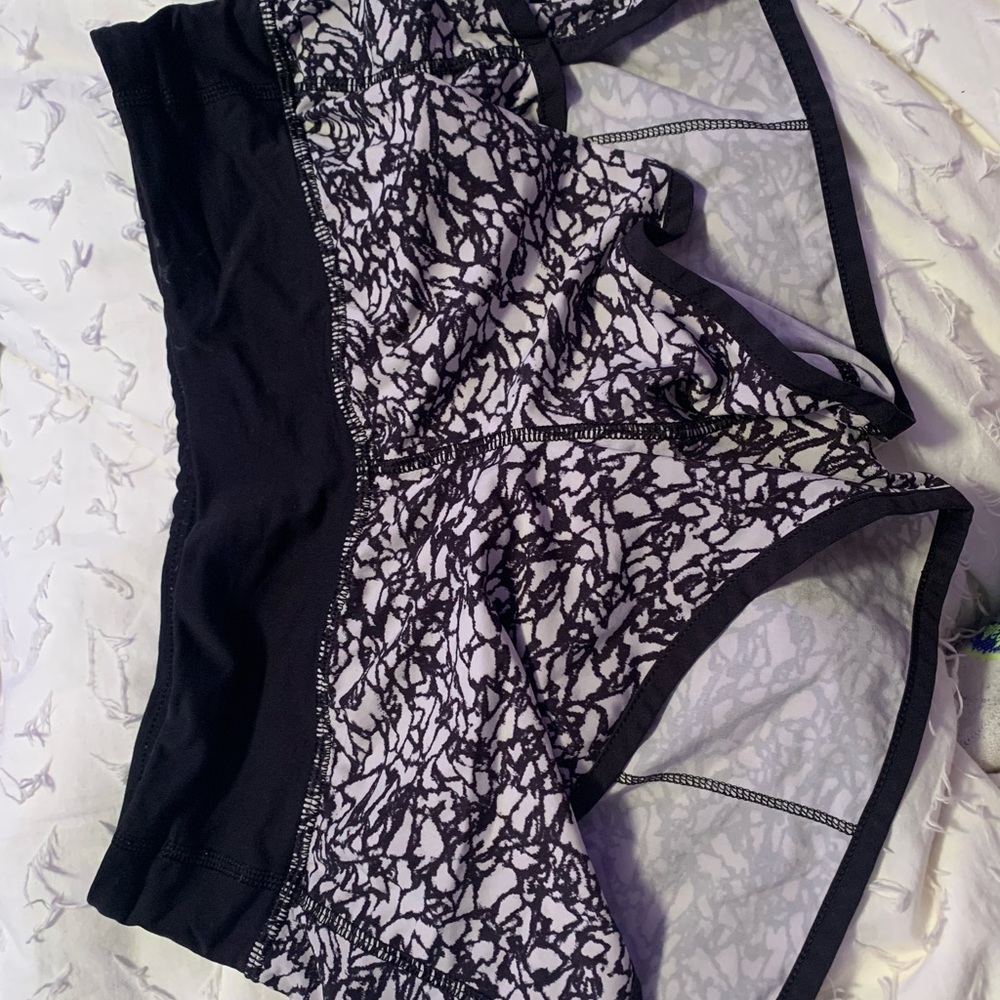 Lululemon speed up short 2.5